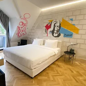 4* מלון Platforma Design